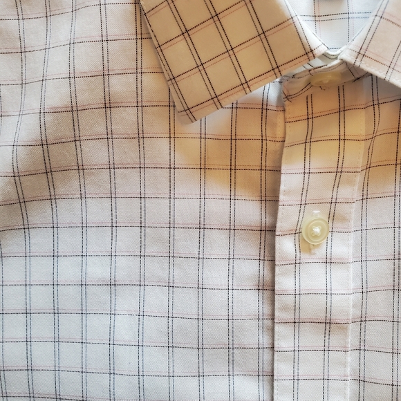 Banana Republic White, Pink and Black Check Dress Shirt (XS) EUC - Picture 5 of 6